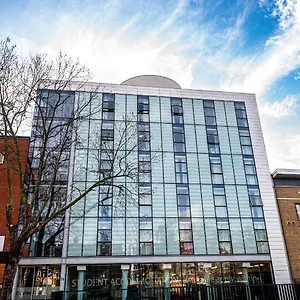 Vandrarhem Davies Court